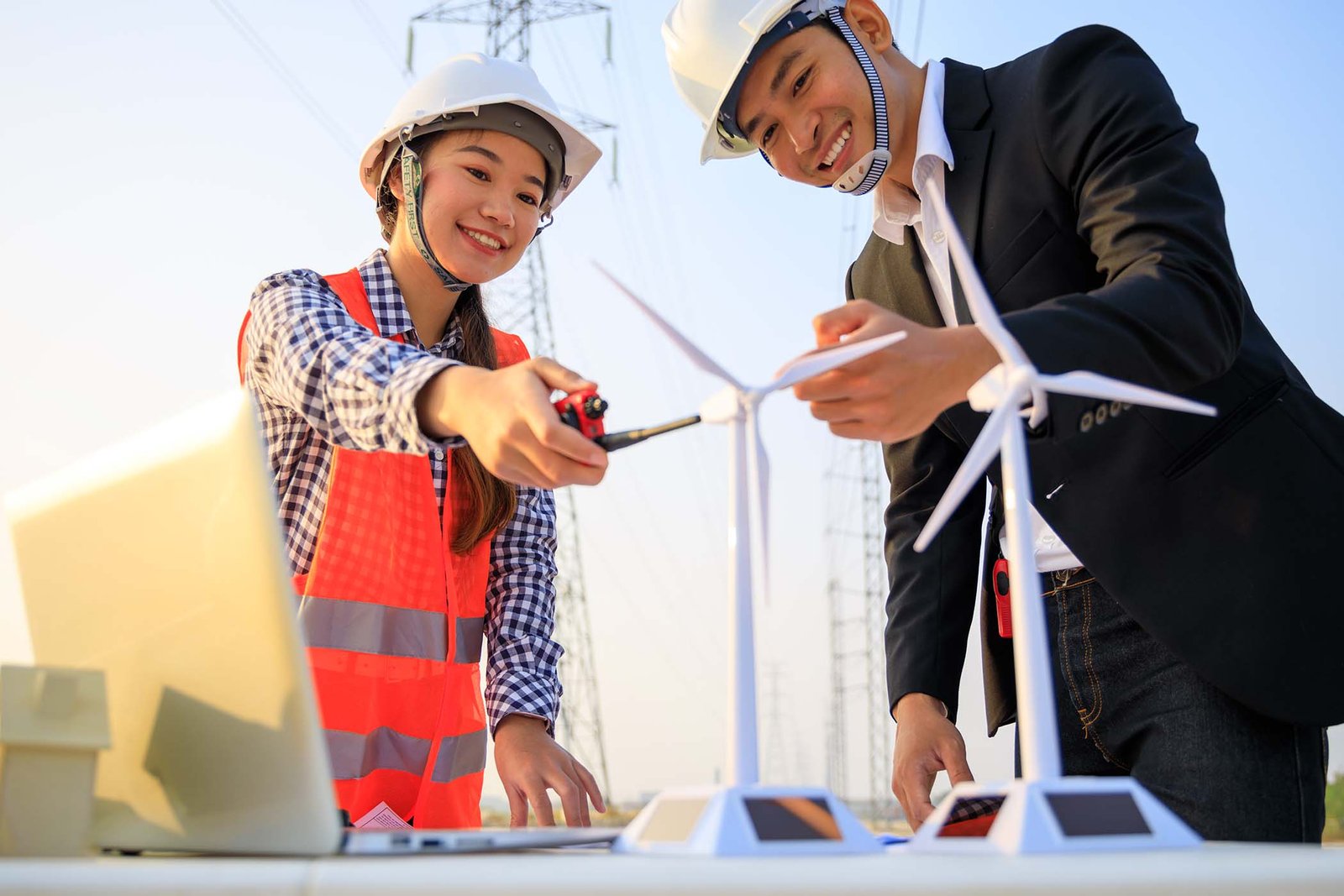 servicios-de-electricidad-a-tu-disposicion